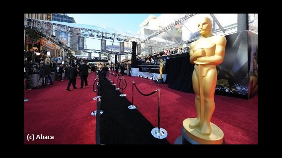 Cérémonie des Oscars 2011 ... Les photos des plus belles tenues sur le tapis rouge