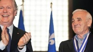 Charles Aznavour ... Il n'est pas mort