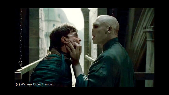 Harry Potter 7 partie 2 VIDEO ... le combat continue