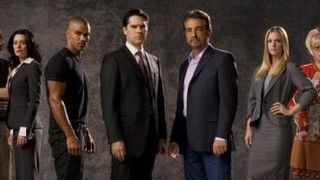 Esprits Criminels saison 7 : rapprochement entre JJ et Hotch (spoiler)
