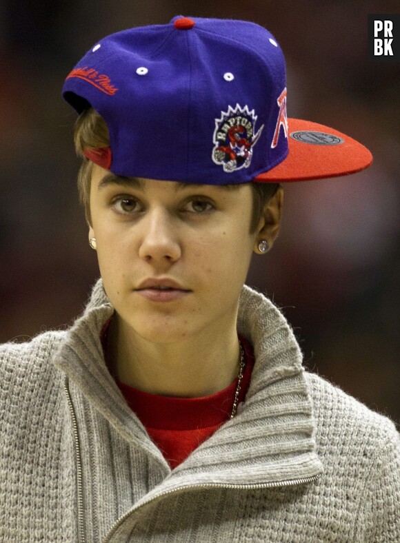 Justin Bieber beau gosse avec sa casquette