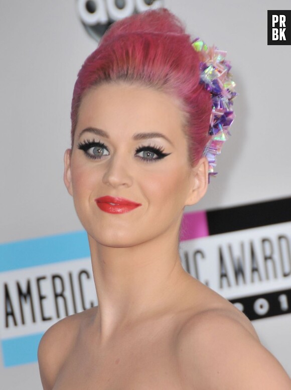 Katy Perry avec sa nouvelle couleur de cheveux.