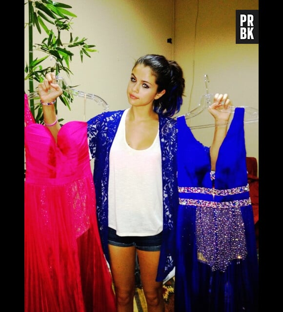 Selena Gomez et ses deux robes