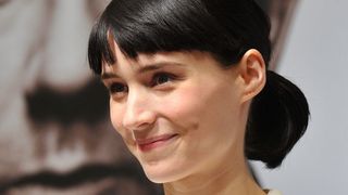 Rooney Mara around the world : censurée en Inde mais sublime au Japon (PHOTOS)