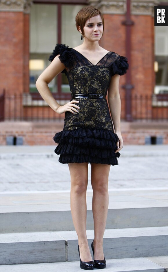 Emma Watson au top dans sa robe noire