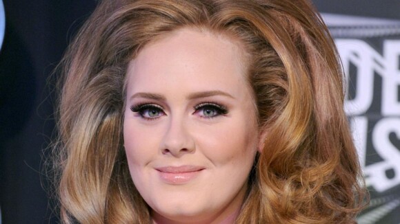 Adele VS Karl Lagerfeld : Tu sais ce qu'elle te dit la "grosse" ?