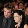 La belle Kristen en compagne de son homme Robert Pattinson
