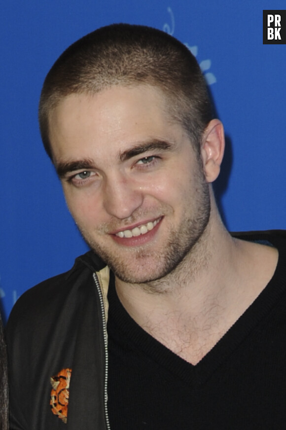 Robert Pattinson est passé chez le coiffeur