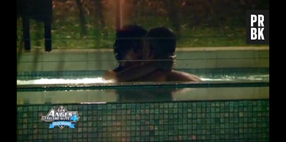 Nabilla et Sofiane refont-ils la scène de la piscine ? Why not, mais on n'en saura pas plus !