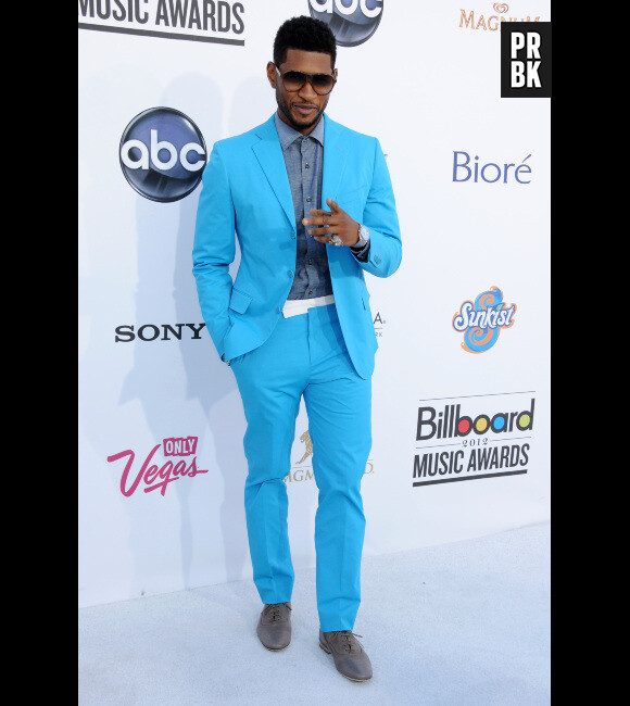 Usher était flashy aux Billboard Music Awards 2012
