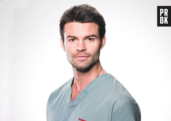 Daniel Gillies alias Elijah dans Vampire Diaries dans une série médicale !