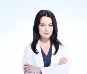 Erica Durance oublie Smallville !