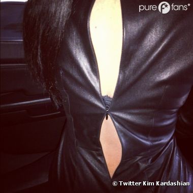 Kim Kardashian trop moulée dans sa robe !