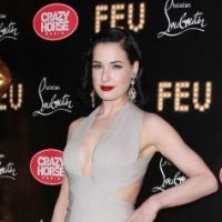 Dita Von Teese sous le choc : terrible vol à l'arraché à Paris !