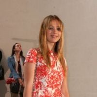 Jennifer Lawrence à Paris : jeune fille en fleur pour le défilé Dior ! (PHOTOS)