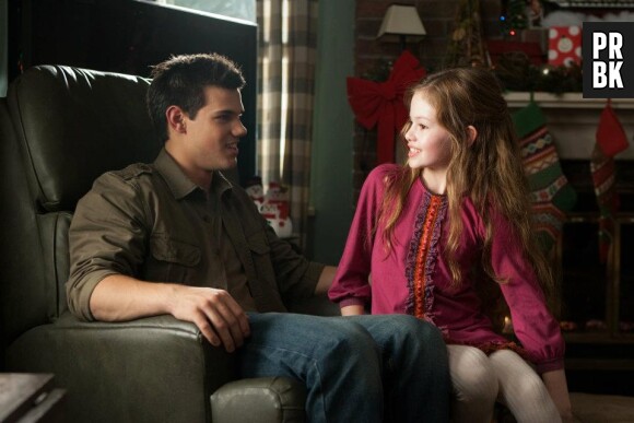 Taylor Lautner et Mackenzie Foy font faire la promo de Twilight 5 au Comic Con !