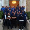 Bonne ambiance entre Les Seigneurs et Les Bleus