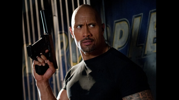 Dwayne Johnson : The Rock fait fuir de VRAIS voleurs sur le tournage de Fast and Furious 6 !