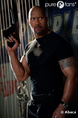 The Rock joue les héros sur le tournage de Fast and Furious 6