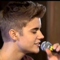 Justin Bieber : As Long As You Long Me, la version acoustique en mode 100% lover (VIDEO)