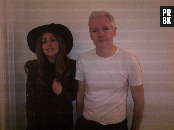 Lady Gaga et Julian Assange posent ensemble à Londres