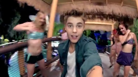 Justin Bieber : Beauty And A Beat, le clip complètement inattendu en mode projet X ! (VIDEO)