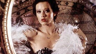 Sylvia Kristel : mort de la star d'Emmanuelle, Twitter nostalgique : "un mouchoir. Pour les yeux cette fois hélas"