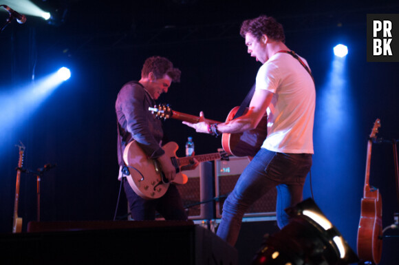 Lawson fait un appel du pied à Katy Perry et Jessie J