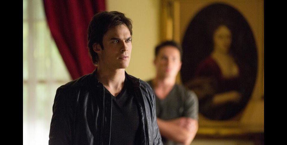 Damon pas très heureux dans Vampire Diaries