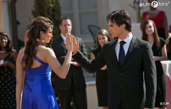 Damon et Elena en piste dans Vampire Diaries !