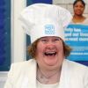 Susan Boyle : Toujours avec le sourire malgré les vilaines critiques