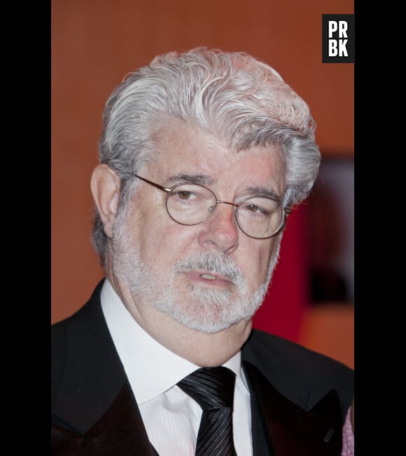 George Lucas devrait simplement aider le réalisateur de Star Wars 7