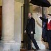 Eric Schmidt, le Président de Google, arrive à l'Elysée pour trouver un accord avec François Hollande.