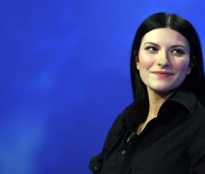 Laura Pausini a fait l'annonce de la naissance de sa petite fille sur Facebook.