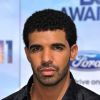 Drake porte plainte contre Chris Brown