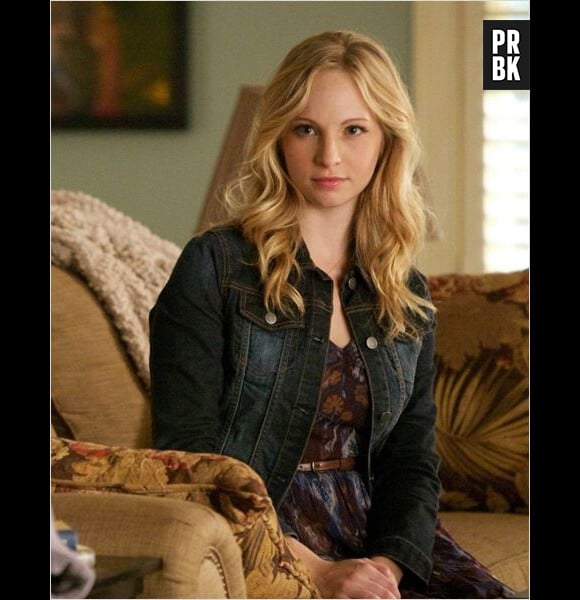 Caroline est triste dans The Vampire Diaries