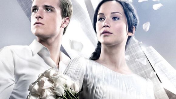 Hunger Games 2 : Katniss et Peeta comme des mariés sur la nouvelle affiche