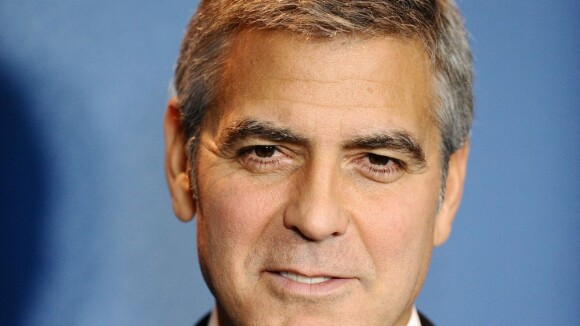 George Clooney célibataire : rupture avec Stacy Keibler ?
