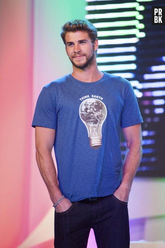 Liam Hemsworth est un des invités des MTV Movie Awards 2013 le 14 avril