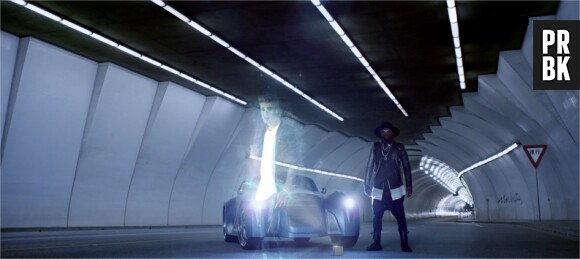 Justin Bieber apparaît en hologramme aux côtés de Will.i.am dans le clip de #thatPOWER