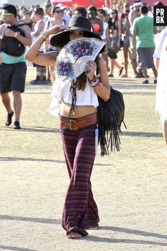 Vanessa Hudgens était en mode hippie au festival Coachella
