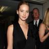 Jennifer Lawrence en noir et sans maquillage à l'avant-première de Gatsby le Magnifique