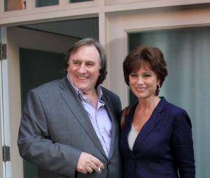 Gérard Depardieu et Jacqueline Bisset sur le tournage du film sur l'affaire DSK