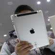 Des iPads pour les chômeurs ? Non, une blague