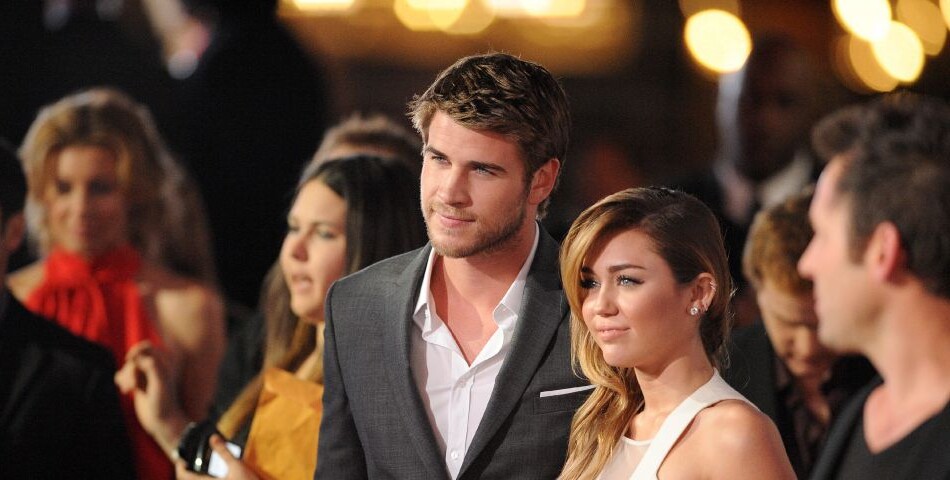 Liam Hemsworth critiquait Miley Cyrus pour son utilisation de Twitter, mais ça c&#039;était avant