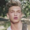 Summertime of Our Lives, le clip ensoleillé et tout en douceur de Cody Simpson