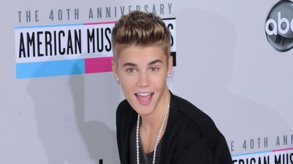Justin Bieber : pas de musique de Selena Gomez pendant ses photoshoots