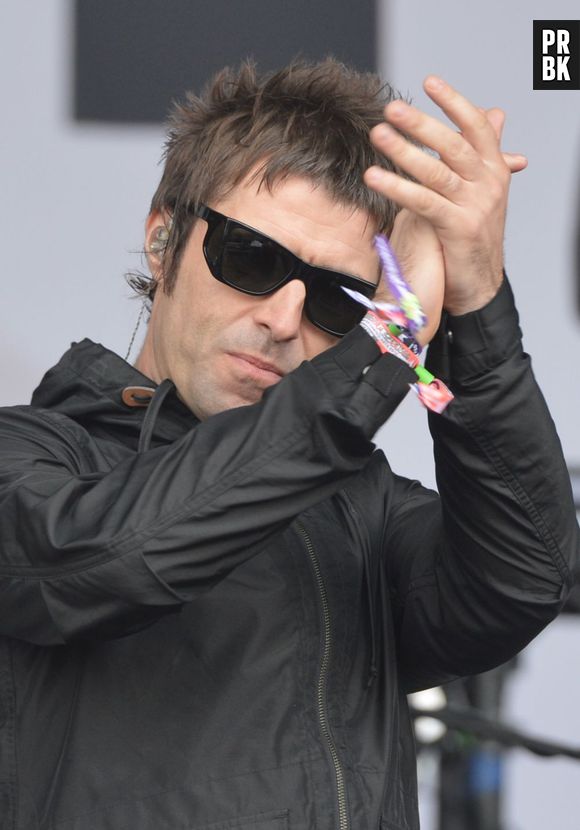 Liam Gallagher et les Beady Eye au festival de Glastonbury 2013