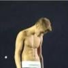 Justin Bieber perd son pantalon en plein concert à Los Angeles