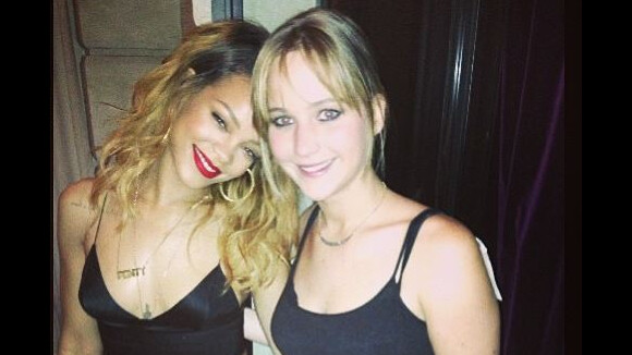 Jennifer Lawrence à Paris : sortie avec Rihanna... et look raté